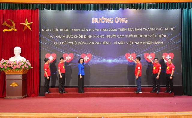 Hà Nội hướng tới mục tiêu bao phủ chăm sóc sức khỏe toàn dân- Ảnh 1. Hà Nội hướng tới mục tiêu bao phủ chăm sóc sức khỏe toàn dân- Ảnh 1.