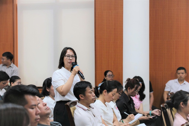 Giám đốc Sở Y tế Hà Nội đối thoại trực tiếp với gần 100 doanh nghiệp dược- Ảnh 2.