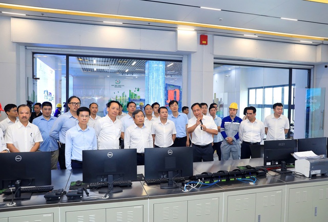 Tháo gỡ cấp bách xử lý rác, phục hồi môi trường Xuân Sơn- Ảnh 3.