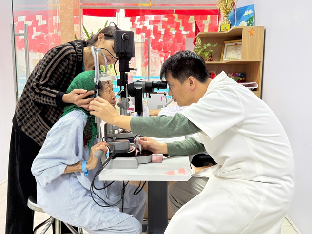 Nâng cao công tác tuyên truyền, nhận thức phòng chống mù loà hiệu quả- Ảnh 2.