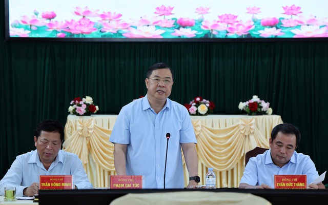 Đẩy nhanh tiến độ các dự án đường Vành đai 4 - Vùng Thủ đô và tuyến đường kết nối sân bay Gia Bình với Hà Nội- Ảnh 1. Đẩy nhanh tiến độ các dự án đường Vành đai 4 - Vùng Thủ đô và tuyến đường kết nối sân bay Gia Bình với Hà Nội- Ảnh 1.