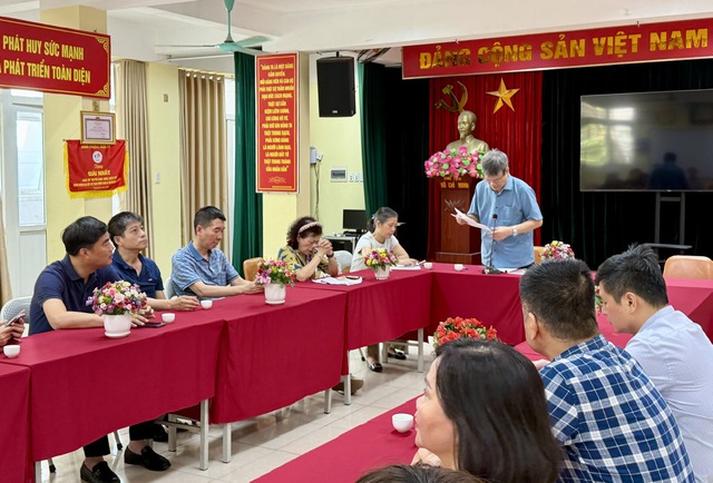 Hà Nội nâng chất lượng tổ chức cơ sở Đảng từ cơ sở- Ảnh 1. Hà Nội nâng chất lượng tổ chức cơ sở Đảng từ cơ sở- Ảnh 1.