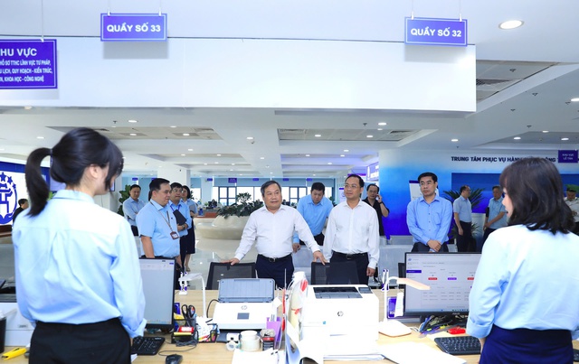 Luật Thủ đô 2026: Đột phá thể chế, kiến tạo nền hành chính phục vụ- Ảnh 1. Luật Thủ đô 2026: Đột phá thể chế, kiến tạo nền hành chính phục vụ- Ảnh 1.