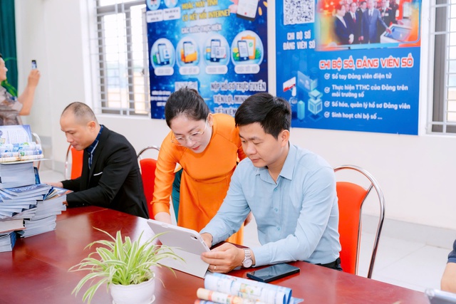 Luật Thủ đô 2026: Đột phá thể chế, kiến tạo nền hành chính phục vụ- Ảnh 2. Luật Thủ đô 2026: Đột phá thể chế, kiến tạo nền hành chính phục vụ- Ảnh 2.