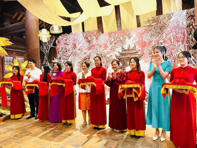 Triển lãm 'Sĩ tử 3 – Chuyện sĩ tử': Tôn vinh những giá trị bền vững của đạo học Việt Nam- Ảnh 1. Triển lãm 'Sĩ tử 3 – Chuyện sĩ tử': Tôn vinh những giá trị bền vững của đạo học Việt Nam- Ảnh 1.