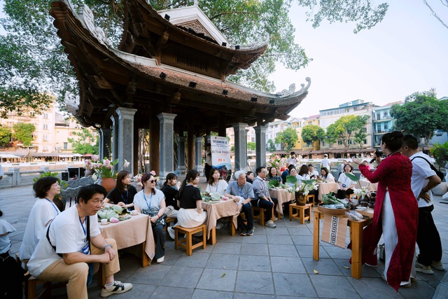 Hà Nội khẳng định sức hút với các thị trường khách quốc tế 'khó tính'- Ảnh 1. Hà Nội khẳng định sức hút với các thị trường khách quốc tế 'khó tính'- Ảnh 1.