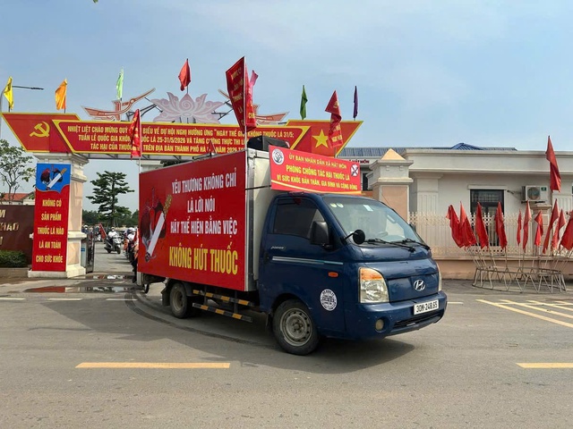 Hưởng ứng Ngày Thế giới không thuốc lá 31/5- Ảnh 2. Hưởng ứng Ngày Thế giới không thuốc lá 31/5- Ảnh 2.
