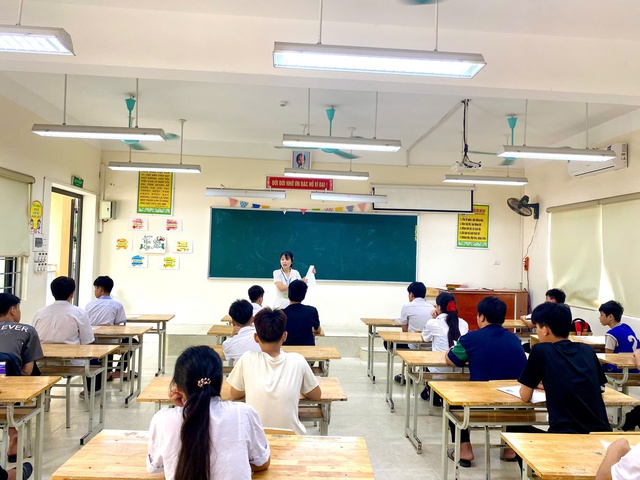 Hà Nội: Gần 124.000 thí sinh hoàn tất thủ tục, sẵn sàng cho kỳ thi lớp 10 an toàn, nghiêm túc- Ảnh 2.