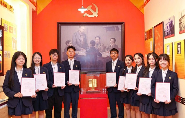 Hà Nội chú trọng tạo nguồn, phát triển đội ngũ đảng viên trẻ- Ảnh 1.