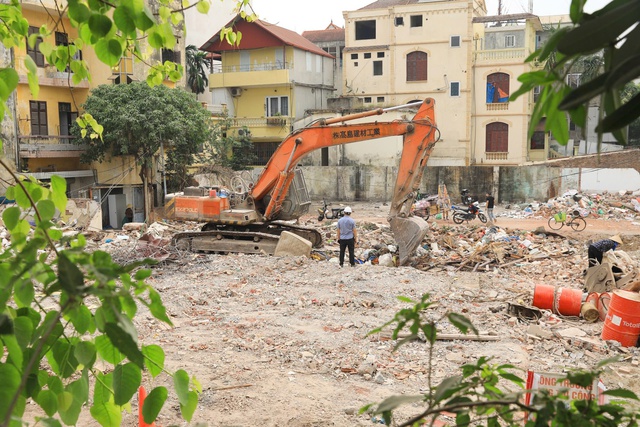 Quyết liệt giải quyết các 'điểm nghẽn' về môi trường và giao thông tại Thủ đô- Ảnh 1.