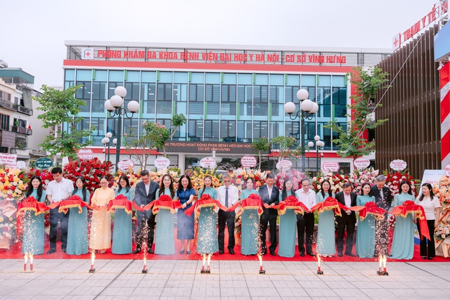 Khai trương mô hình kết hợp Bệnh viện với trạm y tế phường phục vụ người dân- Ảnh 1.