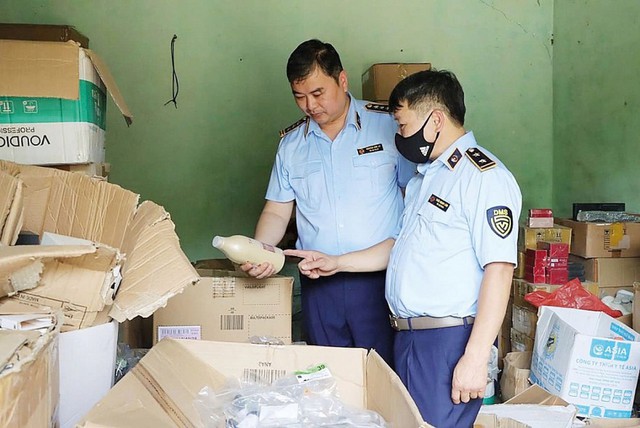 Hà Nội mở đợt cao điểm chống hàng giả, xâm phạm sở hữu trí tuệ- Ảnh 1.