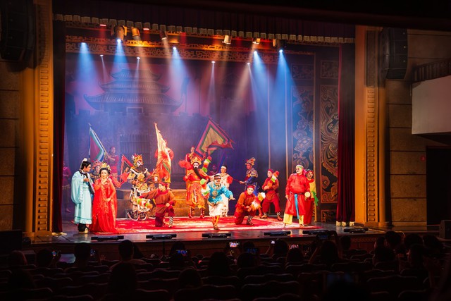 Hà Nội: Làm mới nghệ thuật truyền thống trong đời sống đương đại- Ảnh 1. Hà Nội: Làm mới nghệ thuật truyền thống trong đời sống đương đại- Ảnh 1.