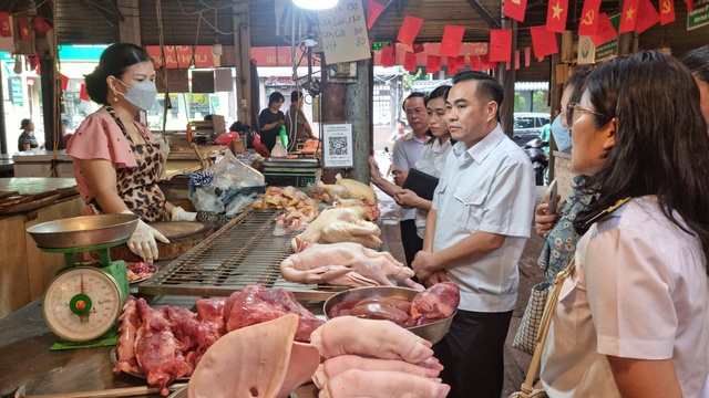 Tăng cường kiểm tra hiệu quả kiểm soát giết mổ động vật tại các địa phương- Ảnh 1.