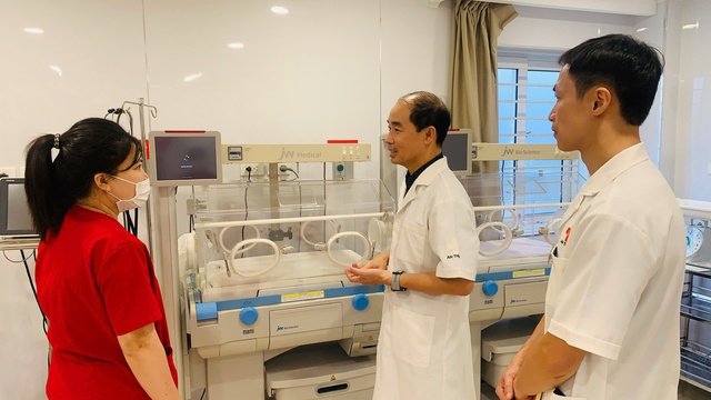 Nâng tầm quản trị y tế, hướng tới người bệnh là trung tâm- Ảnh 2. Nâng tầm quản trị y tế, hướng tới người bệnh là trung tâm- Ảnh 2.