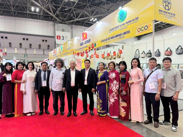 Thúc đẩy thương mại tại Hội chợ Lifestyle Week Tokyo Nhật Bản- Ảnh 3. Thúc đẩy thương mại tại Hội chợ Lifestyle Week Tokyo Nhật Bản- Ảnh 3.