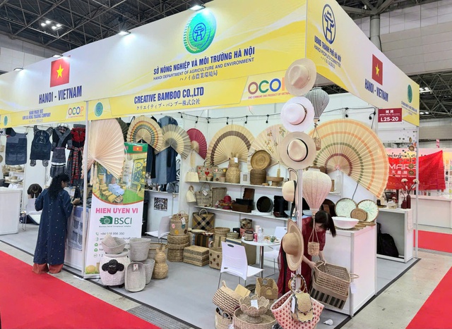 Thúc đẩy thương mại tại Hội chợ Lifestyle Week Tokyo Nhật Bản- Ảnh 2. Thúc đẩy thương mại tại Hội chợ Lifestyle Week Tokyo Nhật Bản- Ảnh 2.