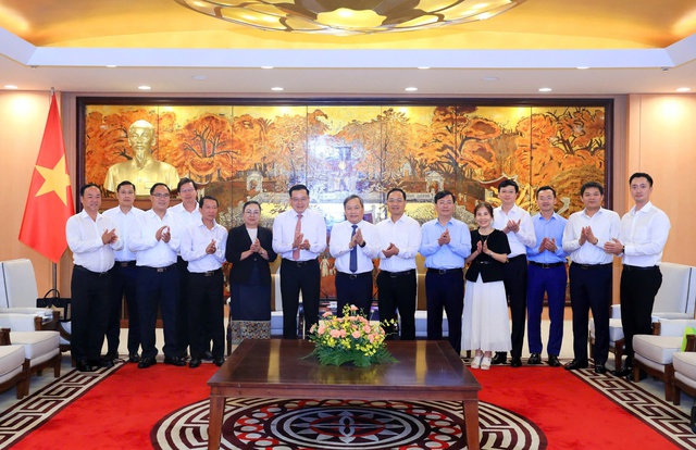 Hà Nội - Khăm Muồn tăng cường hợp tác đầu tư, thương mại và du lịch - Ảnh 2.