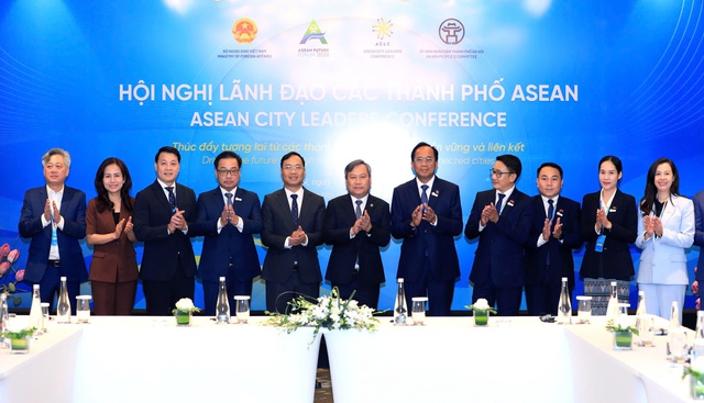 Hà Nội và Luang Prabang: Thắt chặt hợp tác, mở ra nhiều hướng phát triển mới- Ảnh 3. Hà Nội và Luang Prabang: Thắt chặt hợp tác, mở ra nhiều hướng phát triển mới- Ảnh 3.
