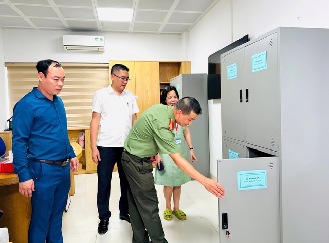 Hà Nội quyết tâm tổ chức an toàn, nghiêm túc, thành công kỳ thi tốt nghiệp THPT 2026- Ảnh 2. Hà Nội quyết tâm tổ chức an toàn, nghiêm túc, thành công kỳ thi tốt nghiệp THPT 2026- Ảnh 2.