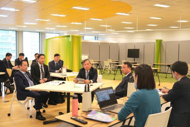 Bước chuyển chiến lược sang mô hình quản trị đô thị dựa trên khoa học, công nghệ và đổi mới sáng tạo- Ảnh 4. Bước chuyển chiến lược sang mô hình quản trị đô thị dựa trên khoa học, công nghệ và đổi mới sáng tạo- Ảnh 4.