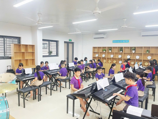 Hà Nội có thêm nhiều trường tiểu học, trung học cơ sở được công nhận chất lượng cao- Ảnh 2. Hà Nội có thêm nhiều trường tiểu học, trung học cơ sở được công nhận chất lượng cao- Ảnh 2.