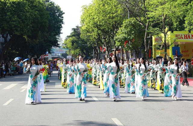 Hà Nội chọn hai xã Phúc Thịnh và Thư Lâm thí điểm xây dựng xã, phường xã hội chủ nghĩa- Ảnh 1.