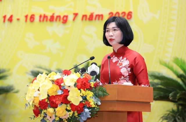 Khai mạc kỳ họp thứ 5, HĐND TP. Hà Nội khóa XVII- Ảnh 2.