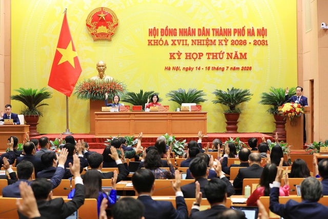 Hà Nội thông qua cơ chế hỗ trợ bữa ăn bán trú và mức học phí cho năm học 2026 -2027- Ảnh 1. Hà Nội thông qua cơ chế hỗ trợ bữa ăn bán trú và mức học phí cho năm học 2026 -2027- Ảnh 1.