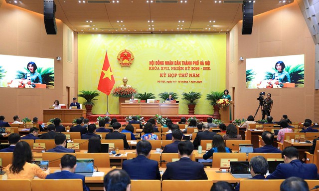 Bế mạc Kỳ họp thứ 5 HĐND TP. Hà Nội: Khơi thông nguồn lực, tạo động lực pháp lý cho mục tiêu tăng trưởng- Ảnh 1. Bế mạc Kỳ họp thứ 5 HĐND TP. Hà Nội: Khơi thông nguồn lực, tạo động lực pháp lý cho mục tiêu tăng trưởng- Ảnh 1.