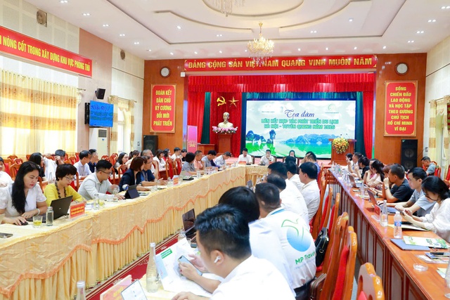 Liên kết du lịch Hà Nội - Tuyên Quang: Mở rộng không gian trải nghiệm 'hành trình xanh'- Ảnh 1. Liên kết du lịch Hà Nội - Tuyên Quang: Mở rộng không gian trải nghiệm 'hành trình xanh'- Ảnh 1.