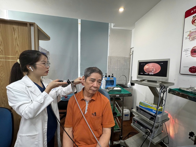 Hà Nội: Khám sức khỏe, tri ân những người có công- Ảnh 2.