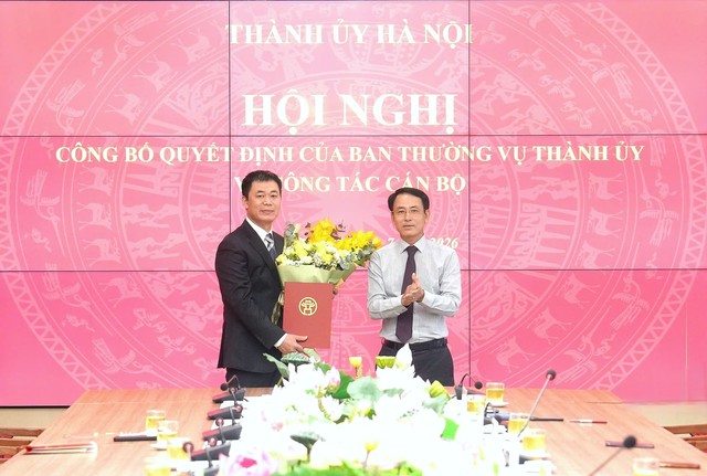 Bổ nhiệm đồng chí Nguyễn Văn Toàn giữ chức Phó Trưởng ban Nội chính Thành ủy Hà Nội- Ảnh 1. Bổ nhiệm đồng chí Nguyễn Văn Toàn giữ chức Phó Trưởng ban Nội chính Thành ủy Hà Nội- Ảnh 1.