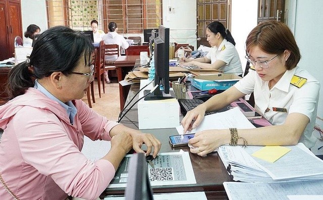 Hà Nội triển khai ‘Làm sạch mã số thuế-Tháo gỡ điểm nghẽn trong kinh doanh’- Ảnh 1. Hà Nội triển khai ‘Làm sạch mã số thuế-Tháo gỡ điểm nghẽn trong kinh doanh’- Ảnh 1.