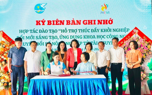 Phụ nữ Hà Nội phát triển kinh tế tập thể thời công nghệ số- Ảnh 1.
