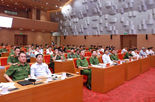 Hà Nội quyết liệt gỡ 'điểm nghẽn' trong PCCC vì sự an toàn của nhân dân- Ảnh 1.