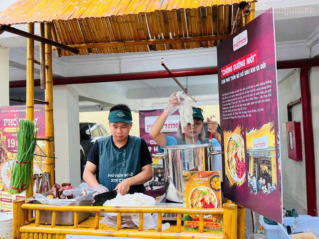 Lan tỏa giá trị di sản văn hóa phi vật thể 'Phở'- Ảnh 2.