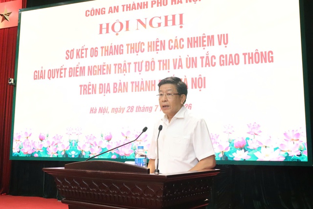 Hà Nội quyết liệt xử lý 'điểm nghẽn' trật tự đô thị, ùn tắc giao thông- Ảnh 4.