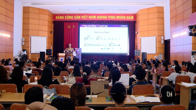 Nâng cao năng lực cho 1.000 giáo viên âm nhạc Thủ đô- Ảnh 1.