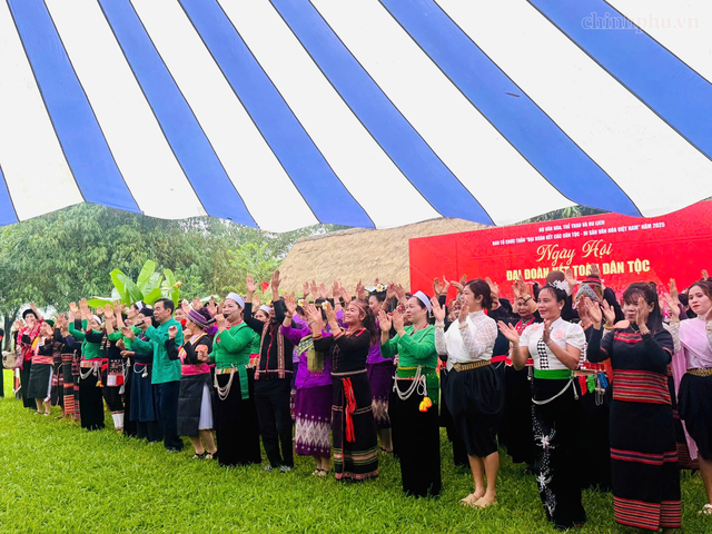 Làng Văn hóa – Du lịch các dân tộc Việt Nam: Phát triển văn hóa, quảng bá hình ảnh Thủ đô- Ảnh 1.
