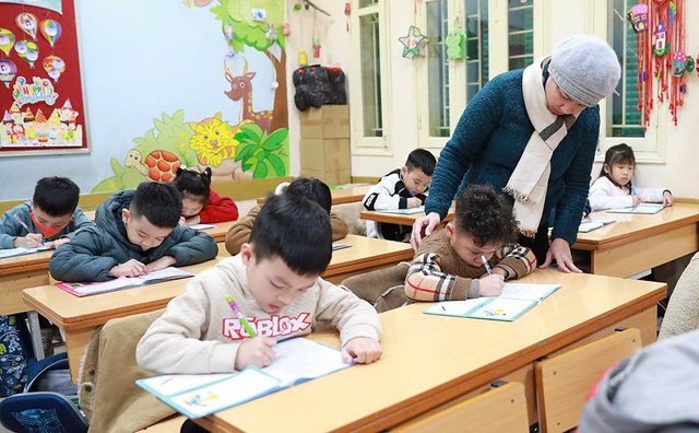 Hà Nội thông qua 89 hồ sơ đề nghị xét tặng danh hiệu Nhà giáo nhân dân, Nhà giáo ưu tú- Ảnh 3.