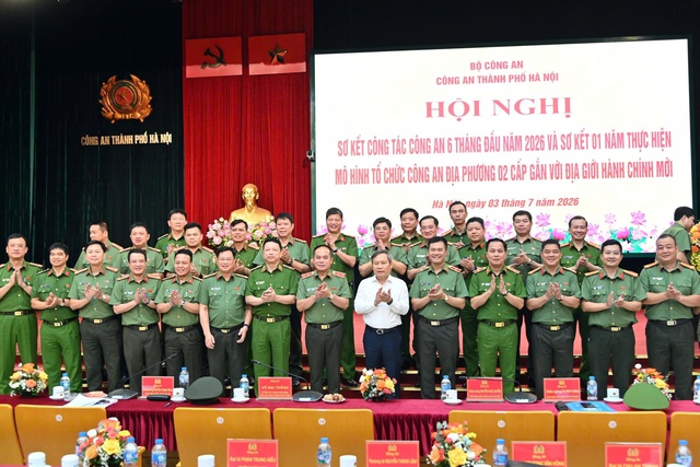 Công an TP. Hà Nội: Tạo nhiều dấu ấn từ việc tháo gỡ các 'điểm nghẽn'- Ảnh 2.