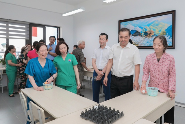 Nhân rộng mô hình 'Cơ sở chăm sóc sức khỏe ban ngày cho người cao tuổi'- Ảnh 1. Nhân rộng mô hình 'Cơ sở chăm sóc sức khỏe ban ngày cho người cao tuổi'- Ảnh 1.