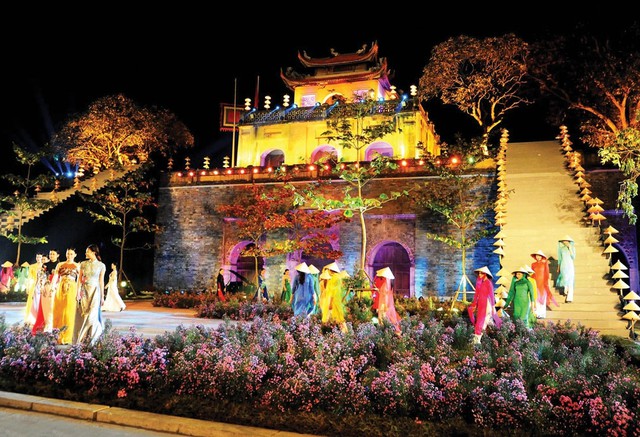 Khơi thông nguồn lực văn hóa, góp phần thúc đẩy phát triển Thủ đô- Ảnh 1. Khơi thông nguồn lực văn hóa, góp phần thúc đẩy phát triển Thủ đô- Ảnh 1.