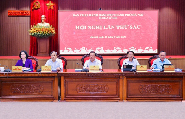 Đảng bộ Hà Nội quyết nghị những vấn đề chiến lược khơi thông nguồn lực, tạo động lực bứt phá phát triển- Ảnh 1. Đảng bộ Hà Nội quyết nghị những vấn đề chiến lược khơi thông nguồn lực, tạo động lực bứt phá phát triển- Ảnh 1.