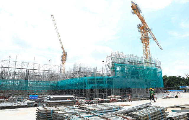 Chủ tịch UBND TP. Hà Nội Vũ Đại Thắng kiểm tra tiến độ các dự án đường Đặng Thai Mai, Nhà hát Ngọc Trai- Ảnh 2.
