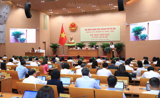 Hà Nội sắp xếp còn 14 cơ quan chuyên môn thuộc UBND thành phố- Ảnh 2.