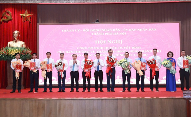Hà Nội công bố Nghị quyết và các quyết định về tổ chức bộ máy, công tác cán bộ- Ảnh 3.