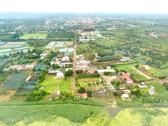Hà Nội tháo gỡ vướng mắc về giao đất dịch vụ, đất ở- Ảnh 1.