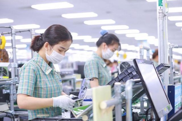 Hà Nội đồng hành, hỗ trợ doanh nghiệp thích ứng chính sách thuế- Ảnh 1.